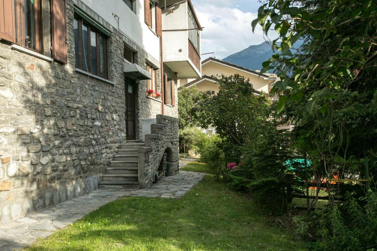 Appartamento Monte Bianco La Salle Exterior photo